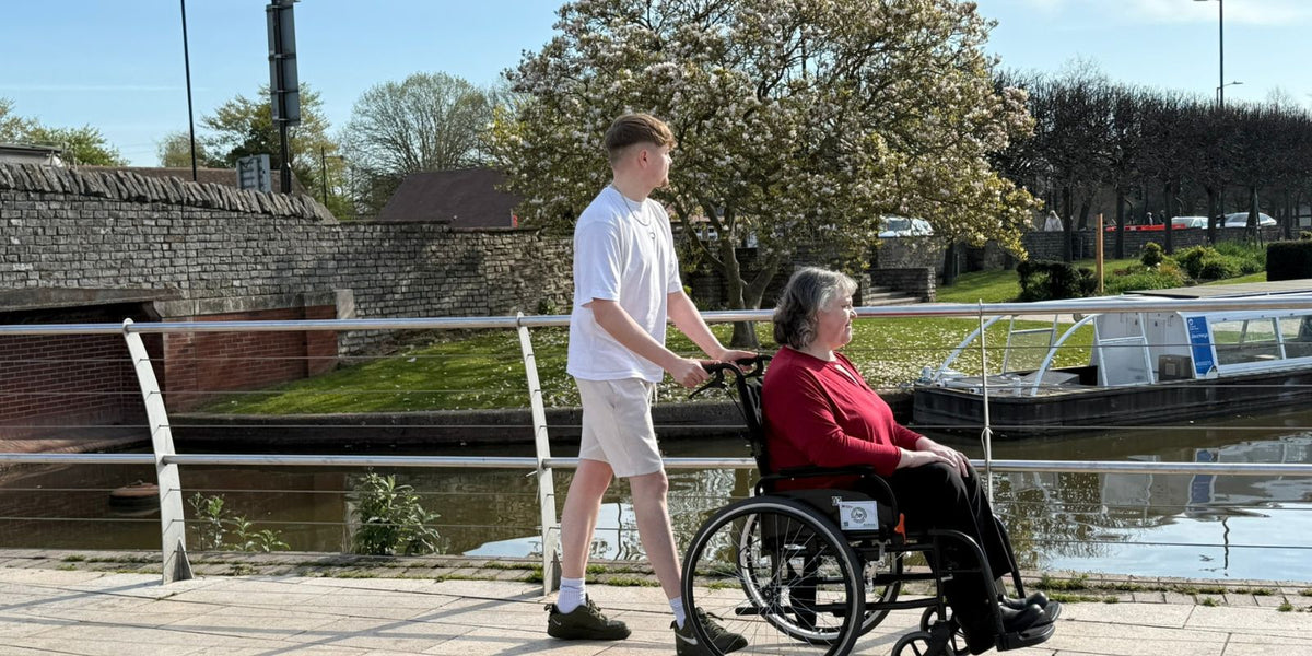 The benefits of lightweight wheelchairs - Active Mobility Ltd