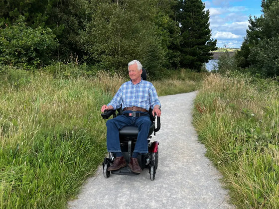 Monarch Super mid-wheel electric wheelchair
