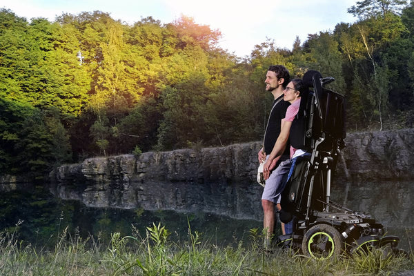 QUICKIE Q700-UP M Standing Power Wheelchair