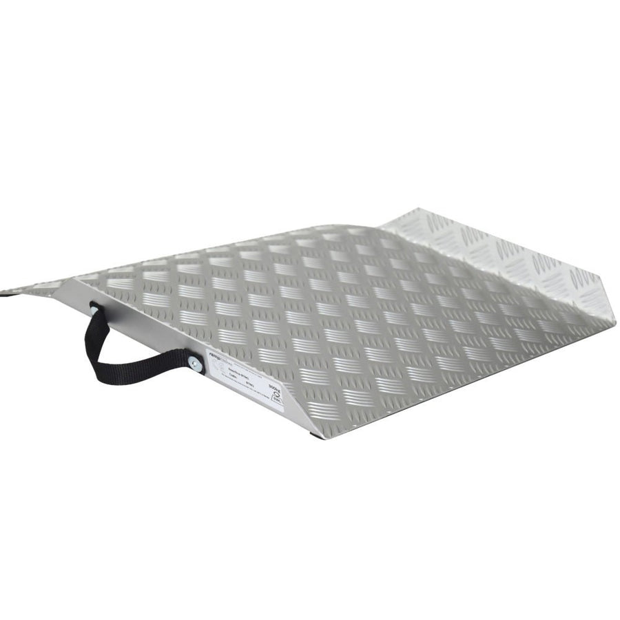 Metro Contract Kerb Type Threshold Ramp - Active Mobility Ltd