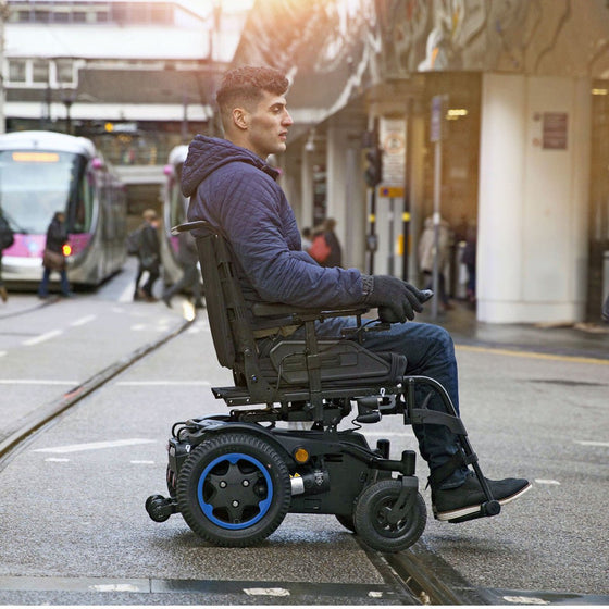 Quickie Q200R Electric Wheelchair - Active Mobility Ltd